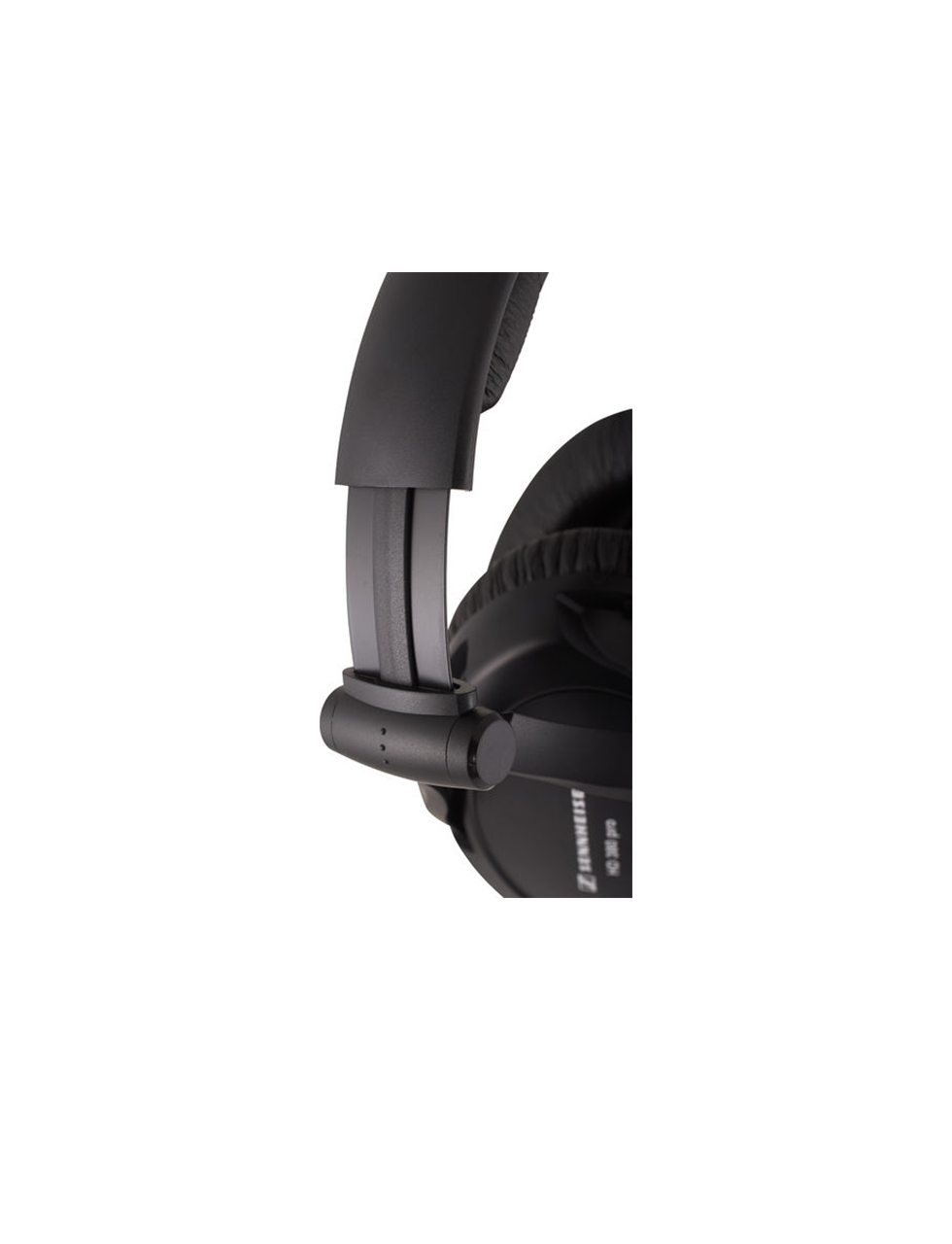 Sennheiser-HD380-Headphones-7.png